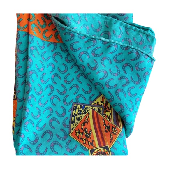 Vintage Oversized Silk Scarf – Equestrian & Horseshoe Print, 50” Hand-Rolled - Picture 3 of 4